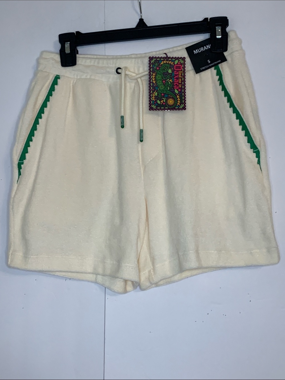 NWT Murano Men Cream Terry Shorts with Green Trim Pockets Size S